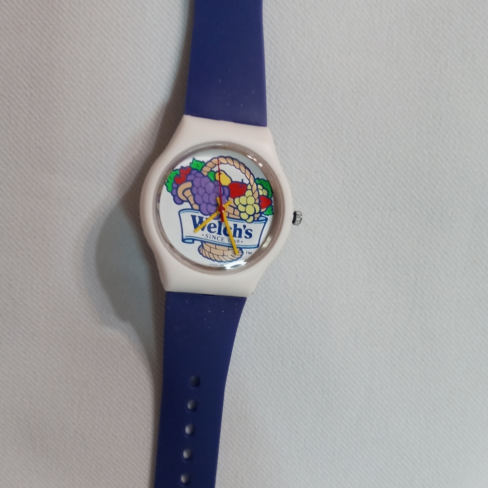 Watch - Picture 2 of 2
